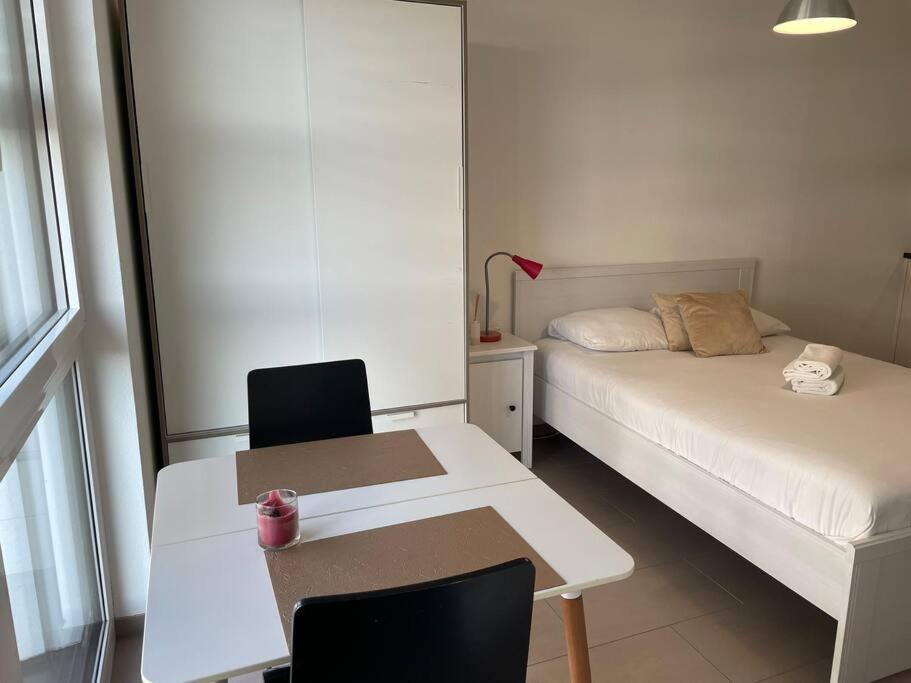 Joli Studio Confortable ! Prilly Eksteriør bilde